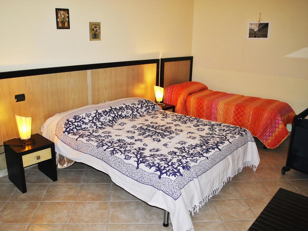 Red Hotel Sant'Elia SantʼAgata di Militello 部屋 写真